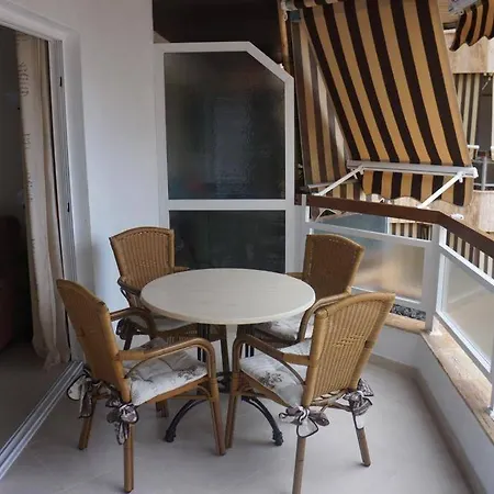 Jardines Del Sur, Ocean View Buzanada