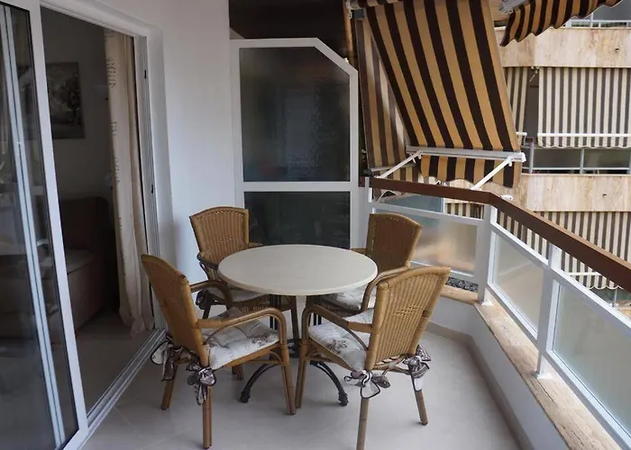 Jardines Del Sur, Ocean View Buzanada