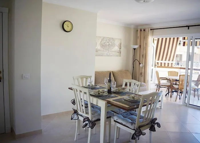 Jardines Del Sur, Ocean View Buzanada